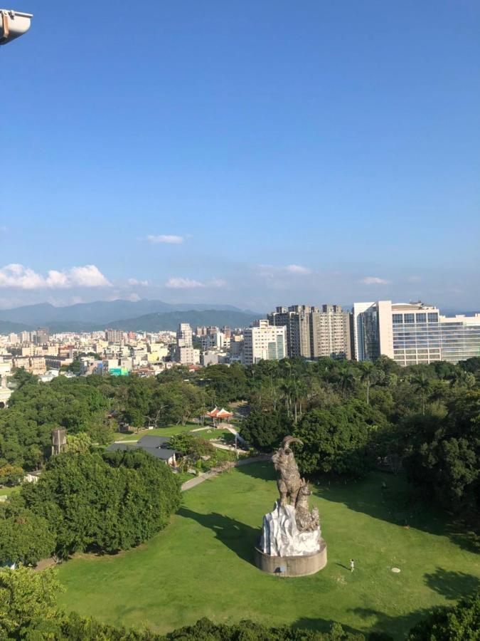 星霖之家 Apartamento Taichung Exterior foto