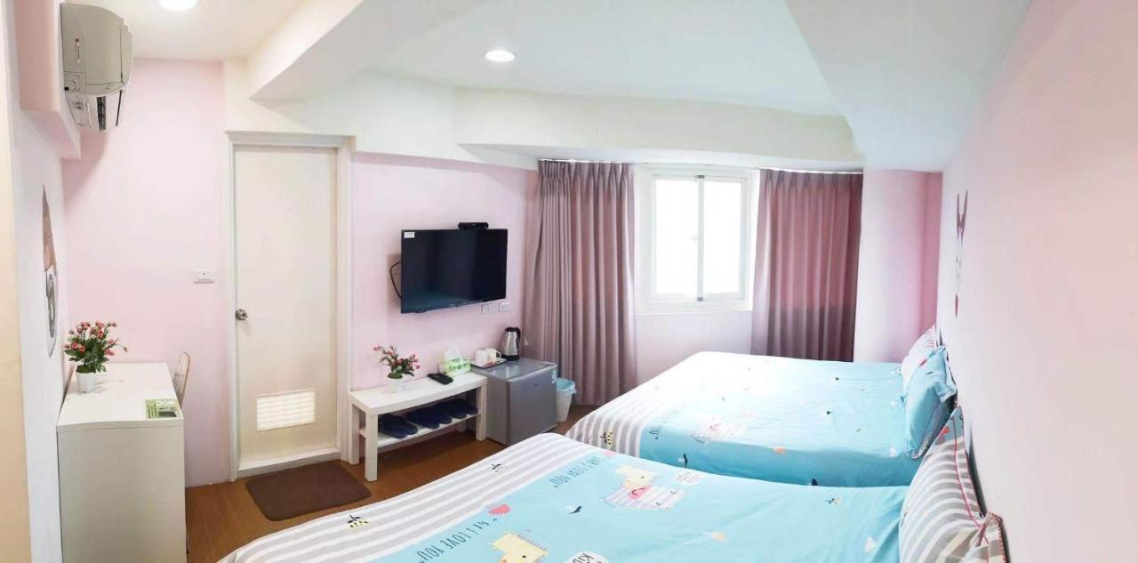 星霖之家 Apartamento Taichung Exterior foto