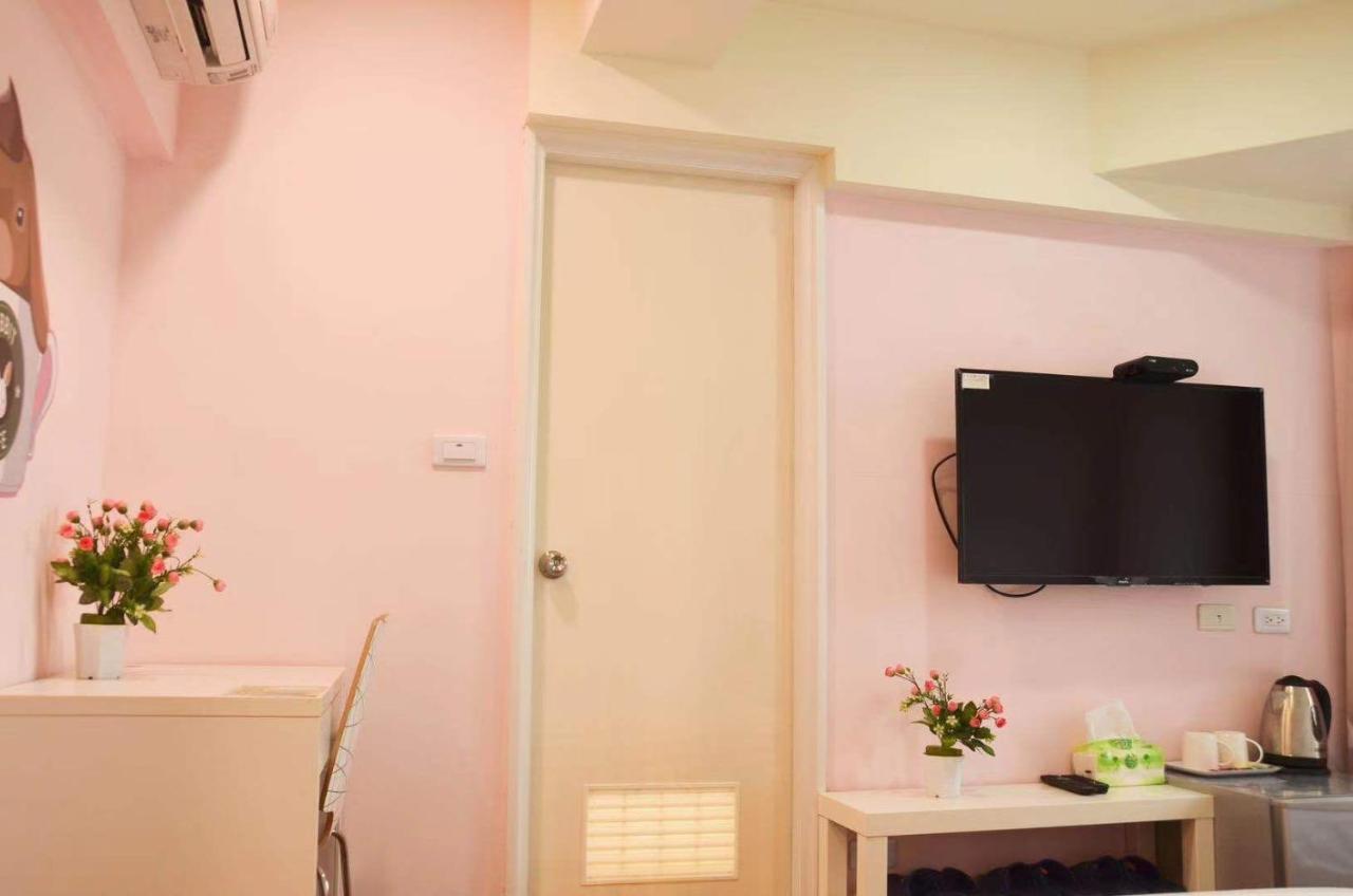 星霖之家 Apartamento Taichung Exterior foto
